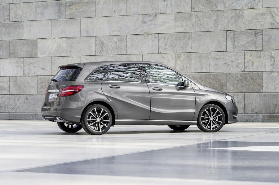  Mercedes-Benz B220 CDI 4Matic Urban Line 2014 года  (фото 12 из 16)